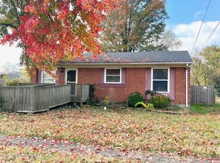 5518 Minyard Dr, Louisville, KY 40219