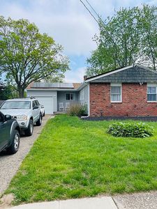 72 Hooper St, Port Jefferson Station, NY, 11776