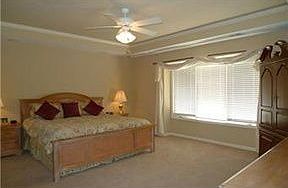 2nd image of 5528 NE Maybrook Ct