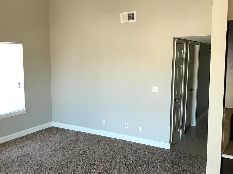 812 Hardy Springs Cir #A — Photo 30