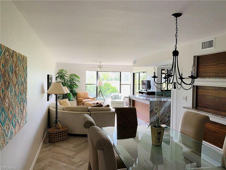 1st image of 5865 Trailwinds Dr APT 614