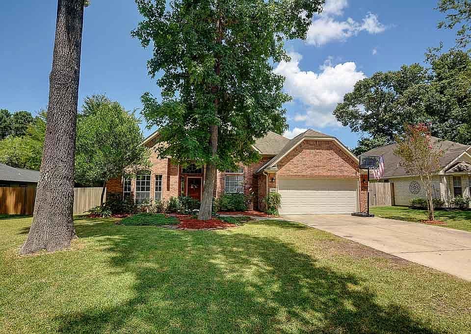 1st image of 3026 Pine Chase Dr