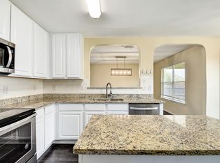 410 Cardinal Way, San Antonio, TX 78253