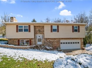 2104 Woodhill Pl, Saint Albans, WV 25177