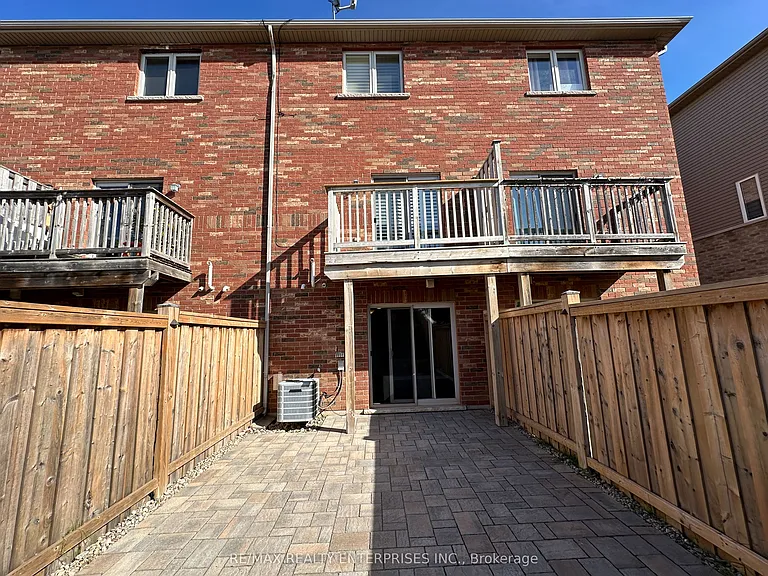 69 Edenrock Dr — Photo 34
