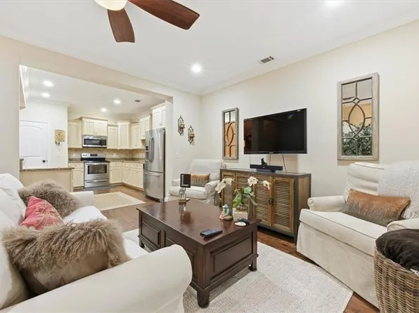 502 Reserve Ln, Saint Simons Island, GA 31522