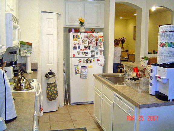 Kitchen with newer appliances