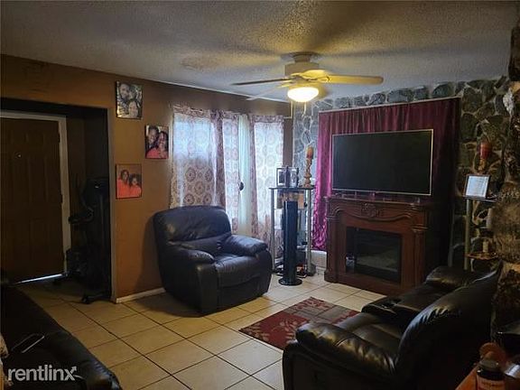 4th image of 1451 54th Ave S