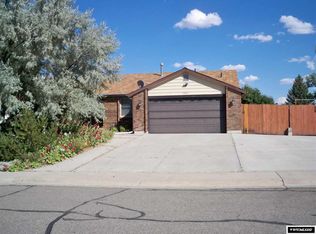 2821 Colima Dr, Rock Springs, WY 82901