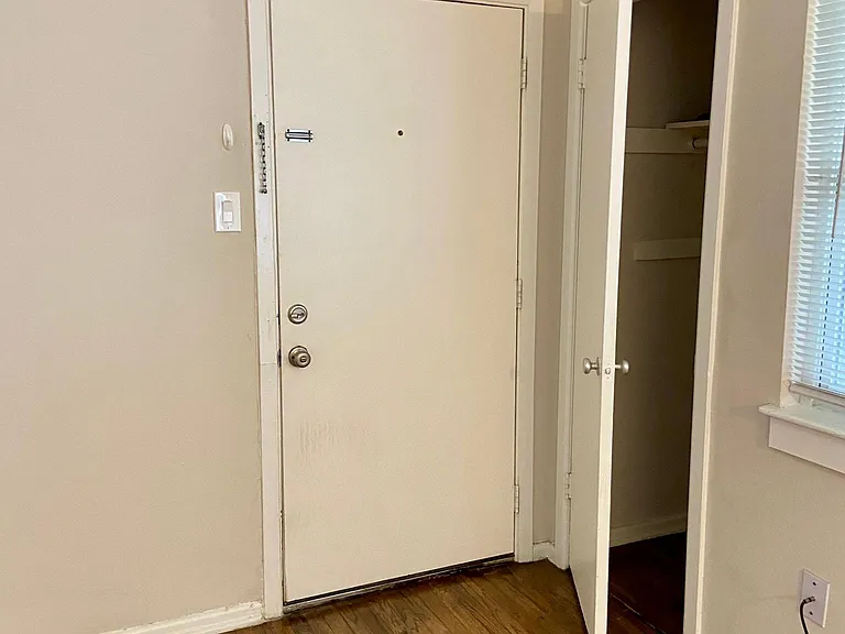 1608 Colquitt St #4 — Photo 10