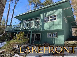 133 W Shore Rd, Shohola, PA 18458