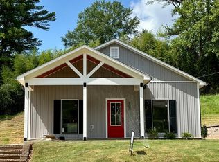 507 Calhoun St, Water Valley, MS 38965