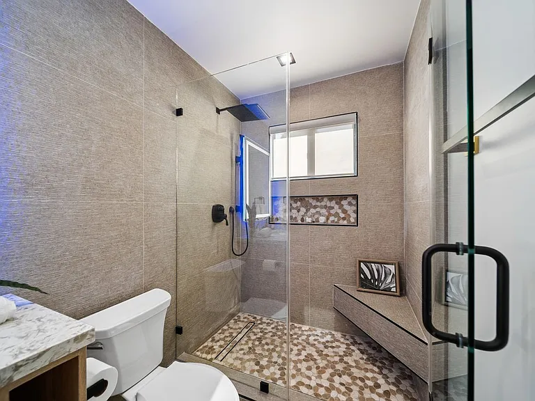 5109 Longridge Ave — Photo 29