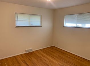 1131 Trampe Ave, Saint Louis, MO 63138