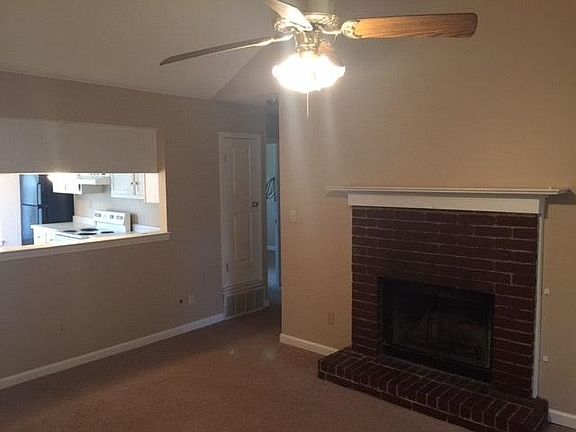 3rd image of 7156 Hardwick Dr
