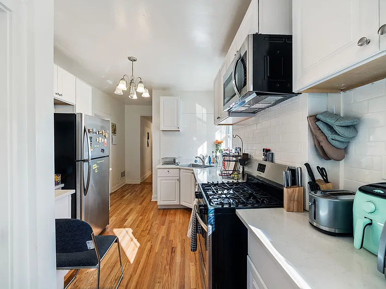 1012 Garnett Pl #1 — Photo 9