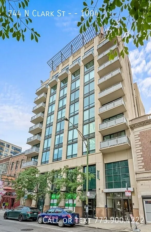 2 Bed 2 Bath Bright Corner Penthouse with Private Balcony & City Views — Photo 1