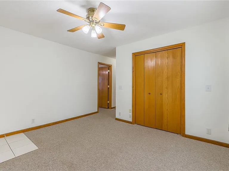 124 Almond St — Photo 7