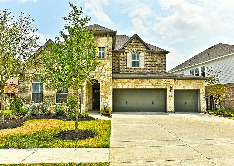 1st image of 9410 Briscoe Bend Ln