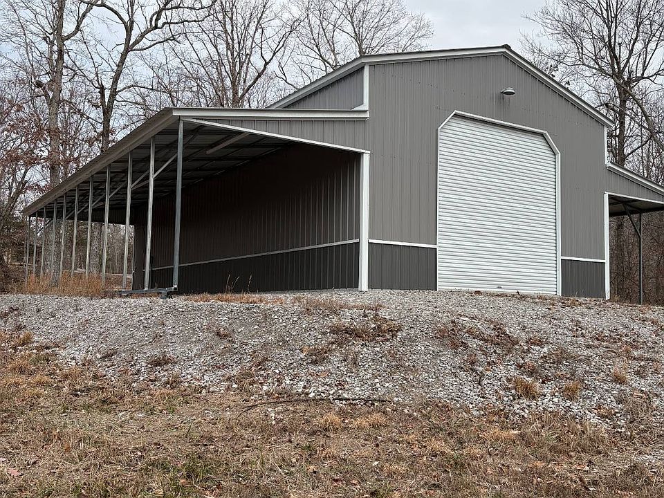 1st image of 837 Walnut Hill Rd