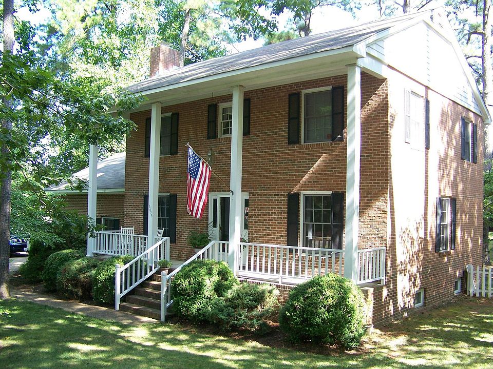 Great Home & Location!