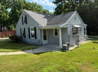 913 Whitewater Ave, Fort Atkinson, WI 53538