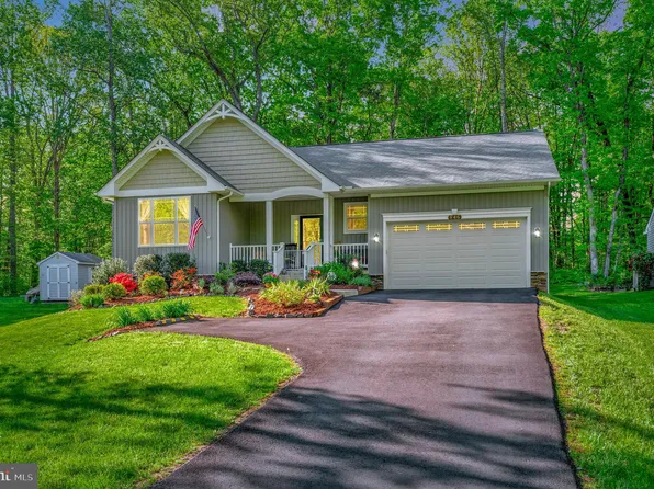 846 Confederate Dr, Locust Grove, VA 22508