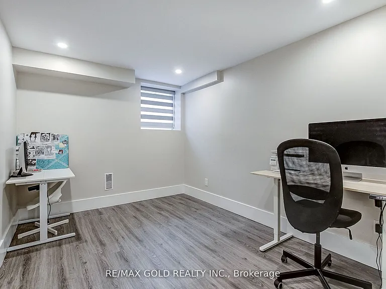 3352 Vernon Powell Dr — Photo 41