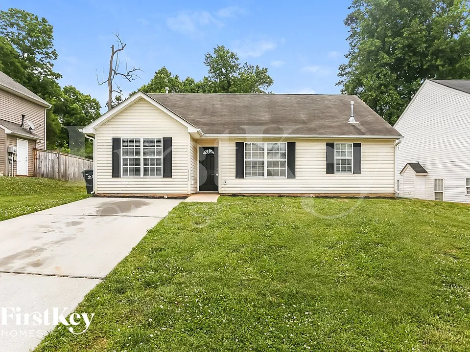 4922 Elizabeth Rd