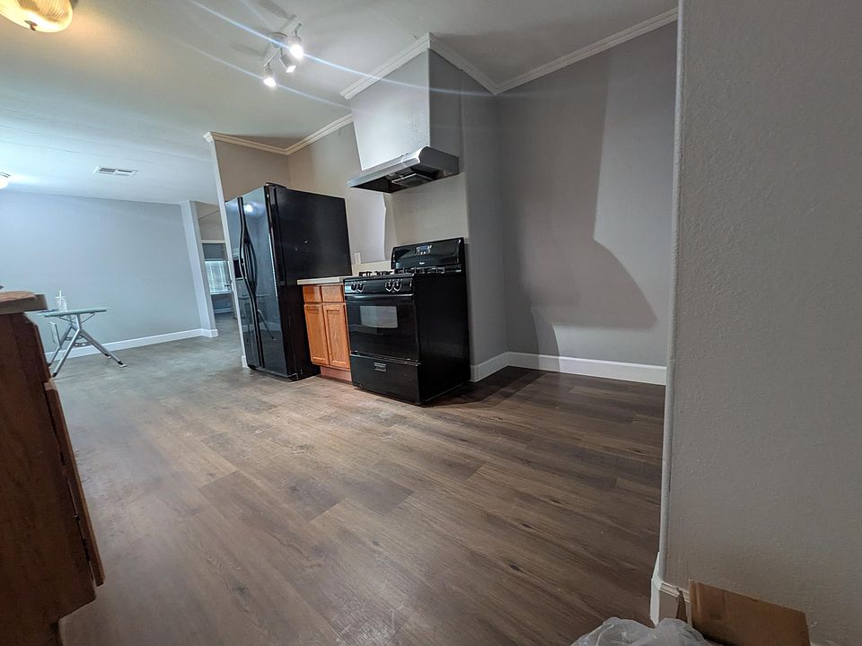 1st image of 4859 Vista Flora Way