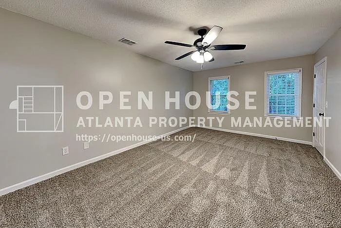 4241 Glenforest Way NE — Photo 10