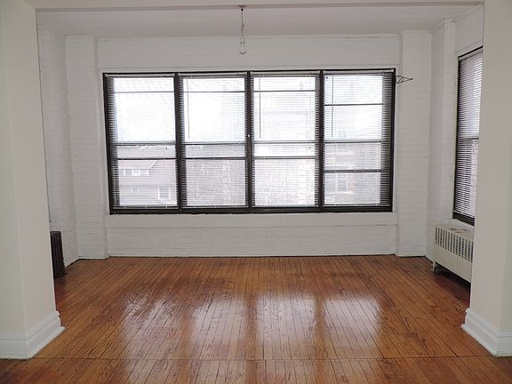3rd image of 912 Elmwood Ave #24