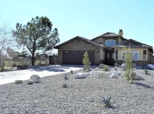 14951 Bonanza Rd, Victorville, CA 92392