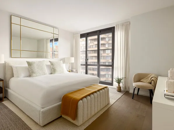 250 West 96th Street image 3 of 24