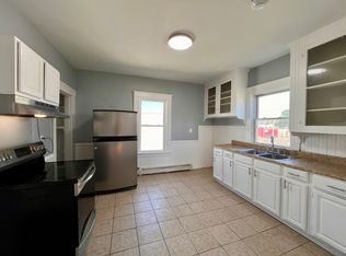 183 Byfield St #2R, Providence, RI 02905
