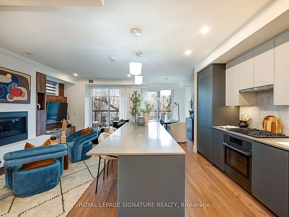 3rd image of 285 Avenue Rd #303