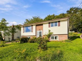 429 Auburn Dr, Cole Harbour, NS B2W 5V3