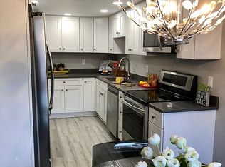 1910 Seven Oaks Ter, CROFTON, MD 21114