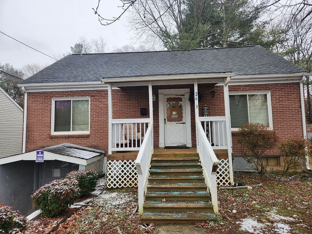 2603 Churchill Dr NW - Property Image