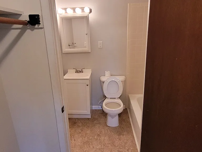 580 Mesa Dr #201 — Photo 43