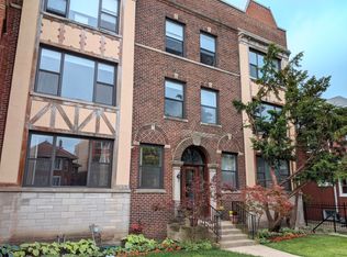 1407 W Jarvis Ave #2RW, Chicago, IL 60626