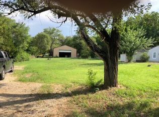 421 W 10th St, Andover, KS 67002