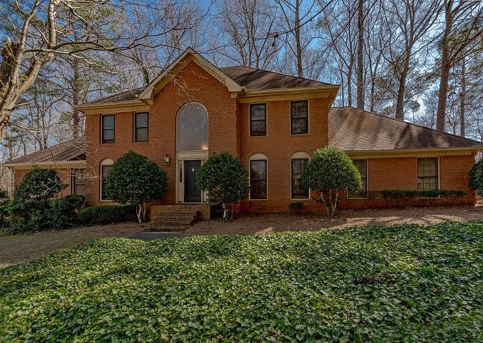1st image of 5035 Willow Bluff Dr