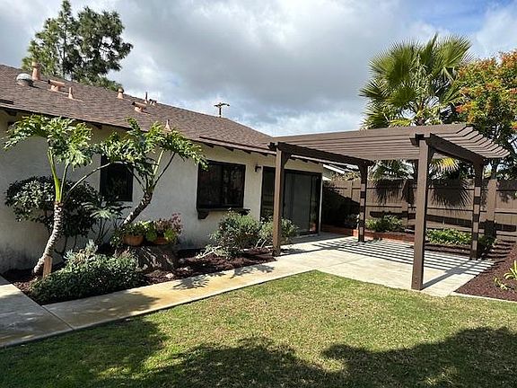 2nd image of 7023 Whipple Ave