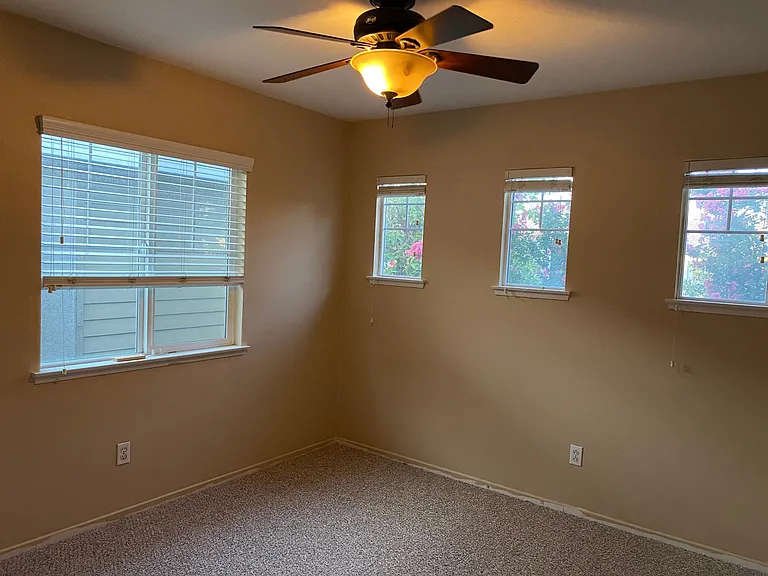 3329 Hatten Ln — Photo 7