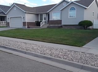 1233 W Pitchfork Rd, Murray, UT 84123