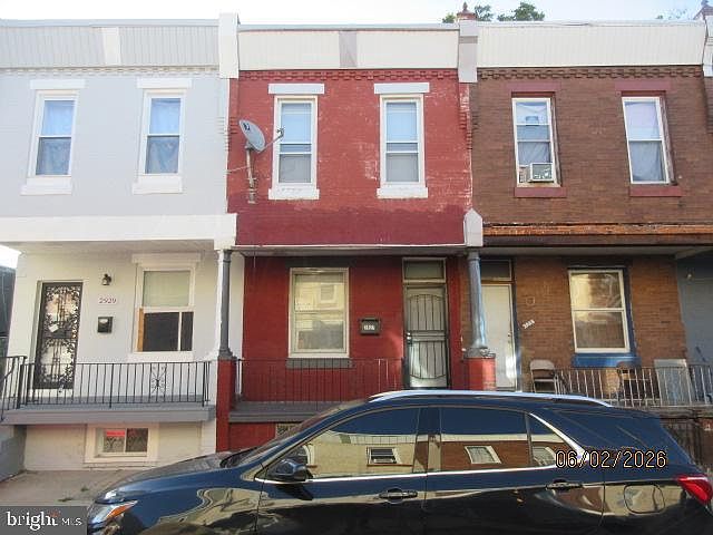 1st image of 2927 N Stillman St
