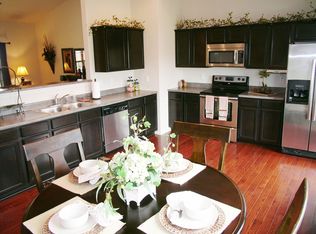 525 S Cedar St, Gardner, KS 66030