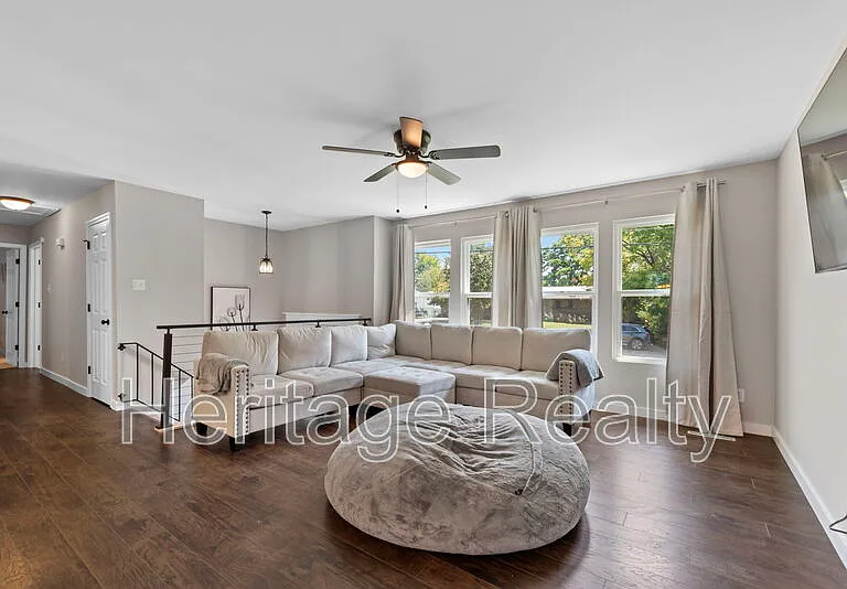 12025 W Kings Gate Rd — Photo 2