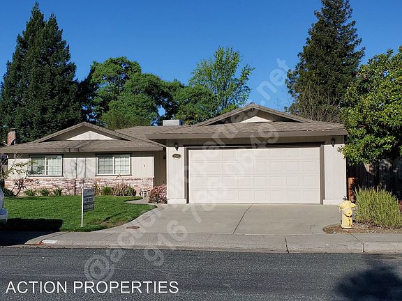 3rd image of 1338 Pilgrims Dr